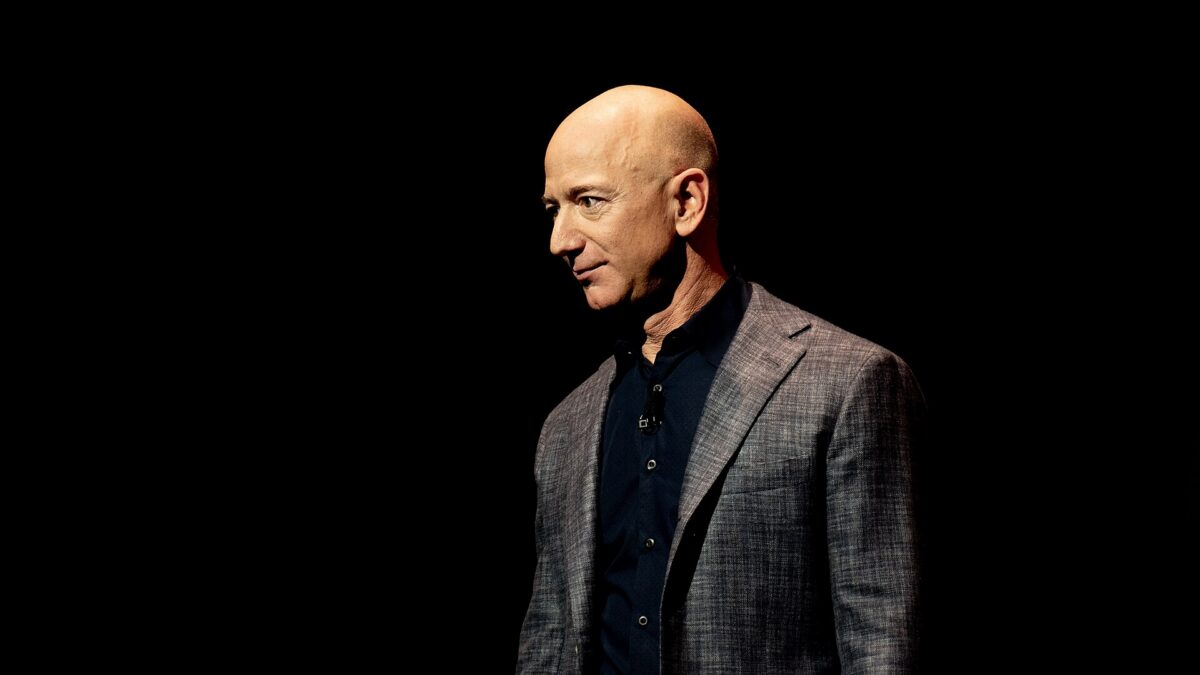 Jeff Bezos: childhood, parents, early life and career beginnings